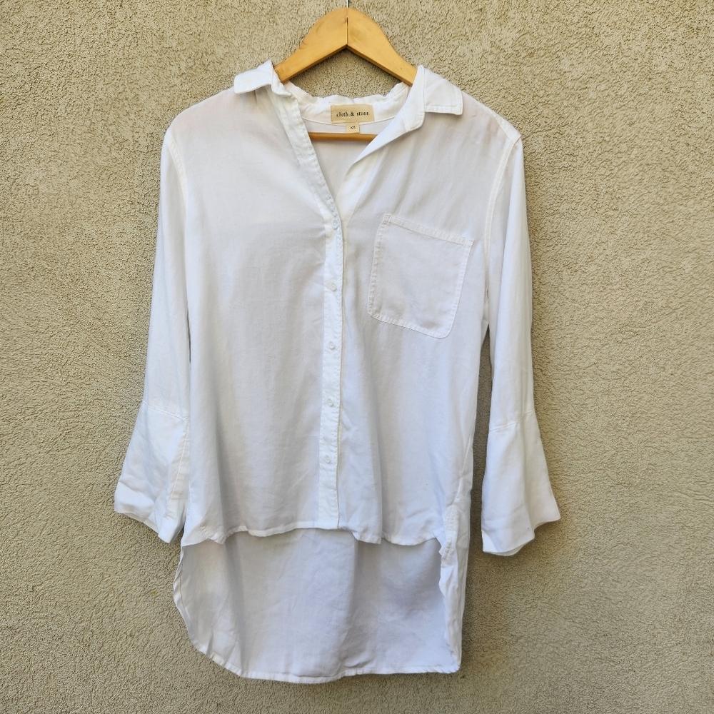 Cloth & Stone Blouse Women's Extra Small White Tencel Pleated Back Stepped Hem